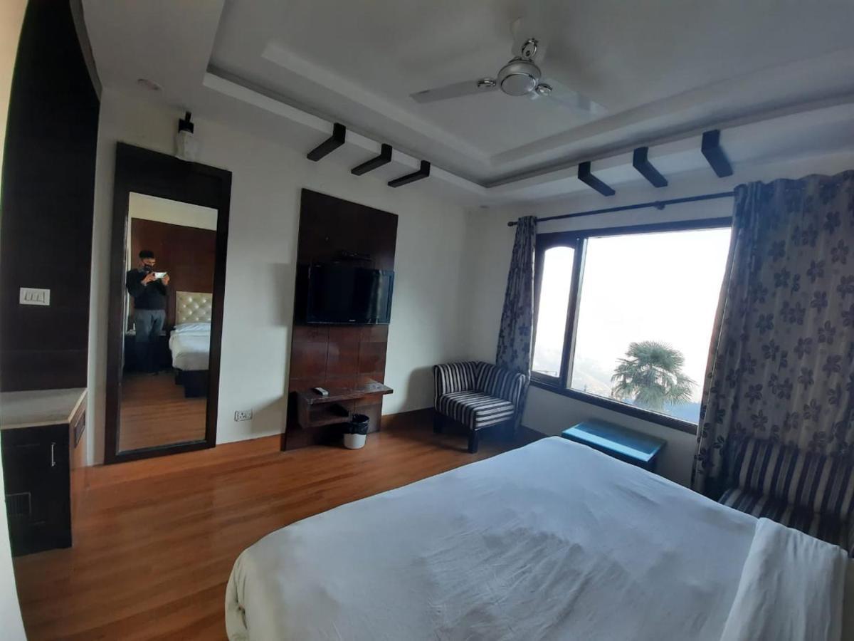 Hotel Basera Mussoorie Buitenkant foto
