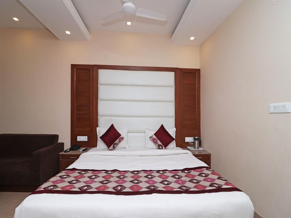 Hotel Basera Mussoorie Buitenkant foto